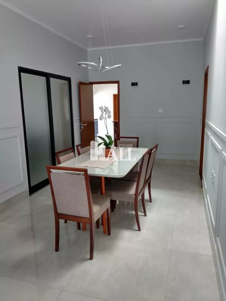 Casa à venda com 5 quartos, 400m² - Foto 2