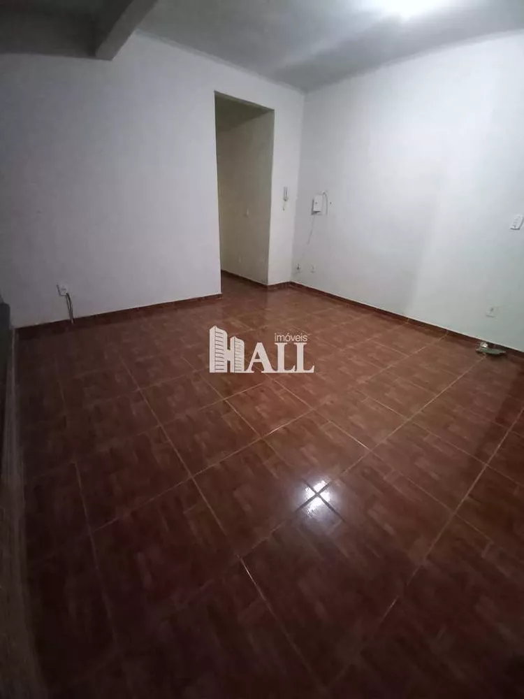 Apartamento à venda com 2 quartos, 67m² - Foto 2