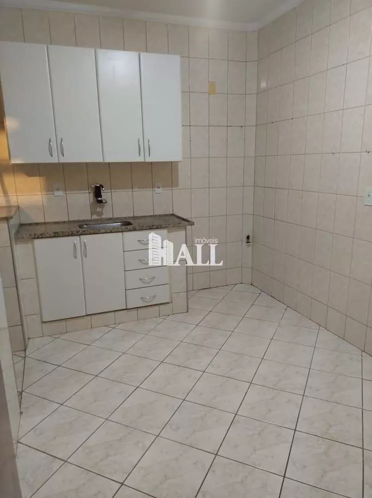 Apartamento à venda com 2 quartos, 80m² - Foto 2