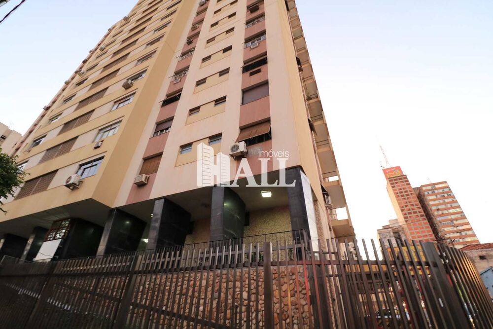 Apartamento, 3 quartos, 145 m² - Foto 2