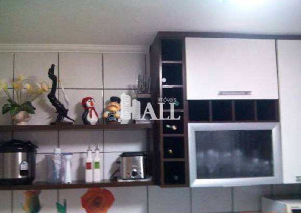 Apartamento à venda com 3 quartos, 103m² - Foto 3