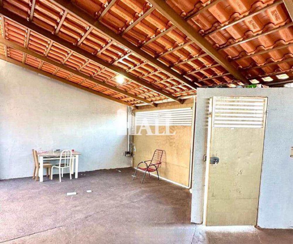 Casa à venda com 2 quartos, 115m² - Foto 3