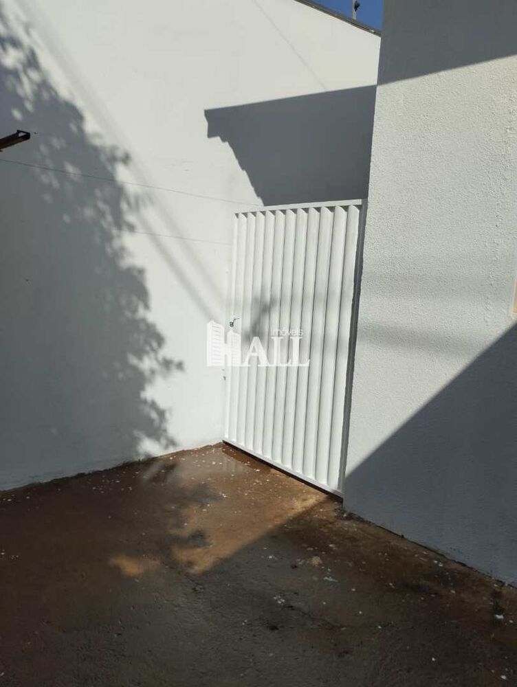 Casa à venda com 2 quartos, 65m² - Foto 11