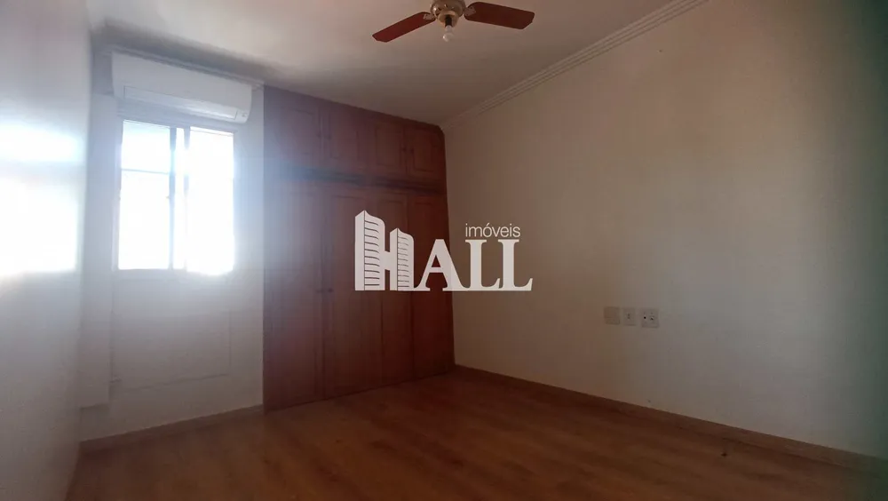 Apartamento, 3 quartos, 138 m² - Foto 2