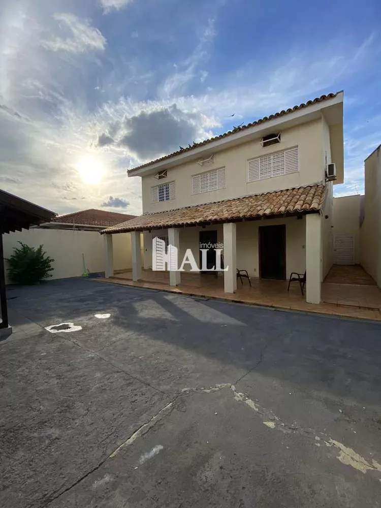 Casa, 4 quartos, 277 m² - Foto 1