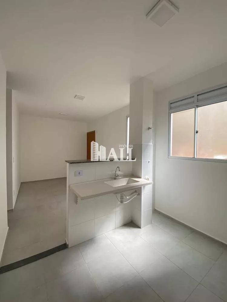 Apartamento à venda com 2 quartos, 40m² - Foto 2