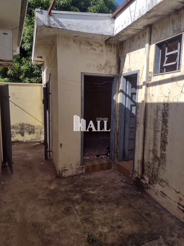 Casa à venda com 3 quartos, 360m² - Foto 2
