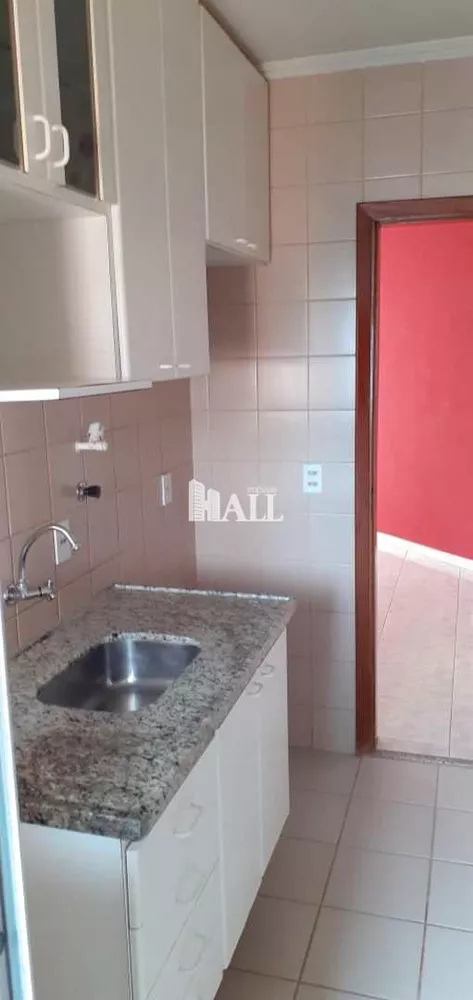 Apartamento à venda com 2 quartos, 64m² - Foto 3