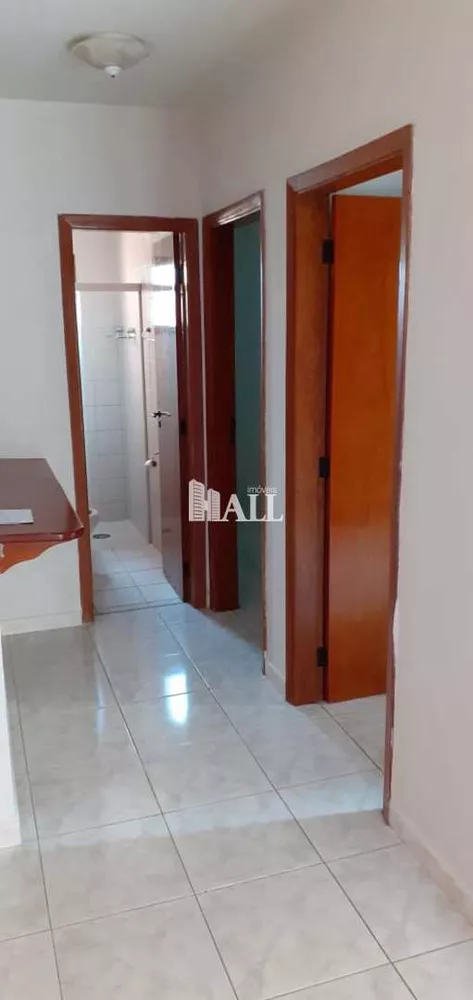 Apartamento à venda com 2 quartos, 64m² - Foto 2