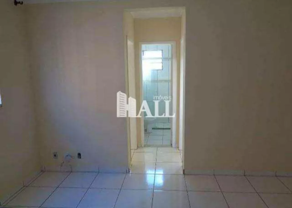 Apartamento à venda com 2 quartos, 58m² - Foto 2