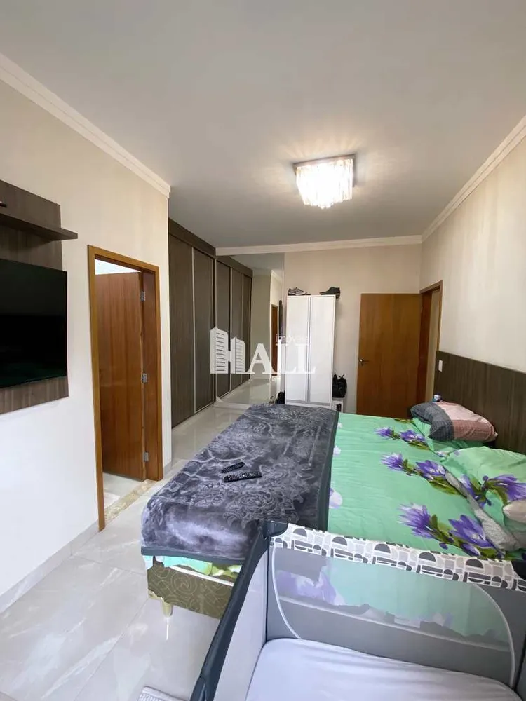 Casa, 3 quartos, 200 m² - Foto 1