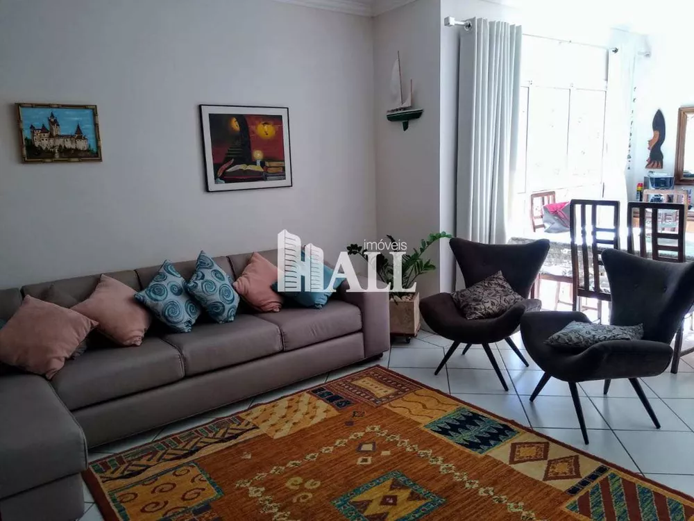 Apartamento à venda com 3 quartos, 102m² - Foto 1