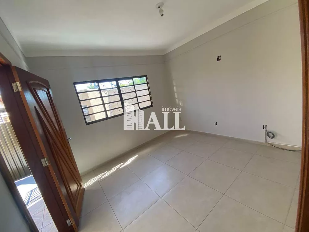 Casa à venda com 3 quartos, 160m² - Foto 3