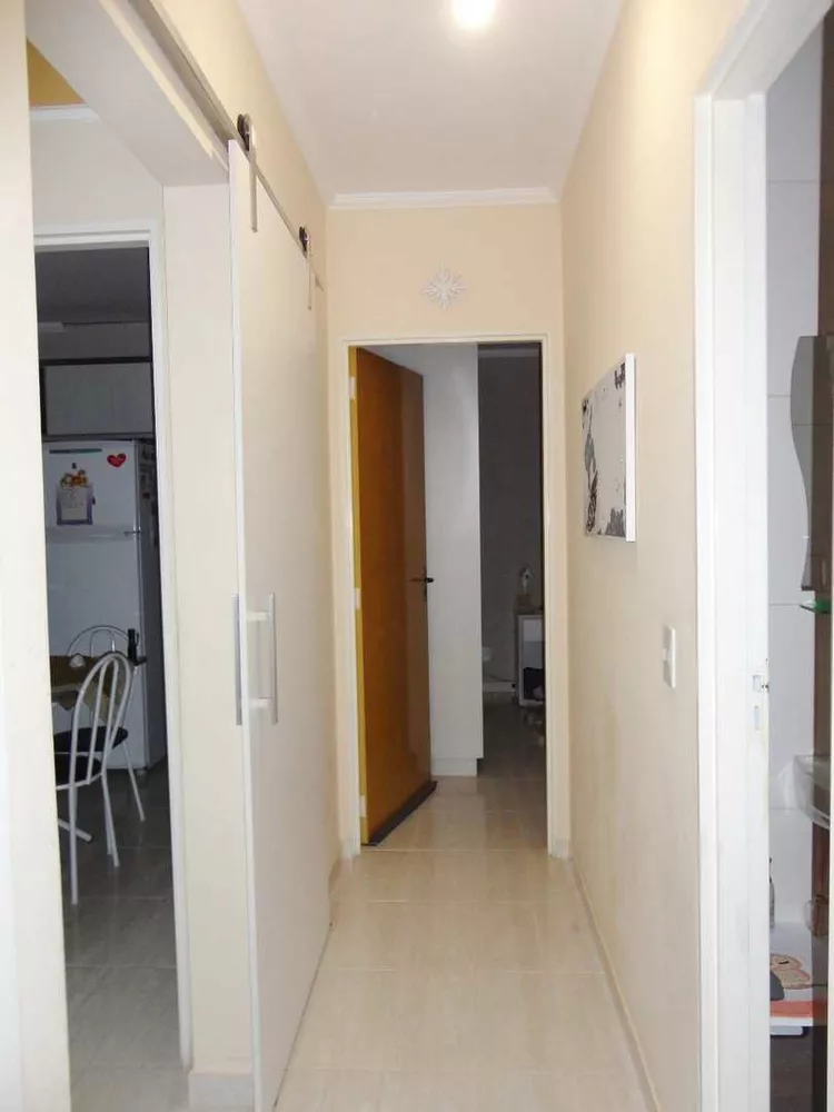 Apartamento à venda com 2 quartos, 63m² - Foto 4