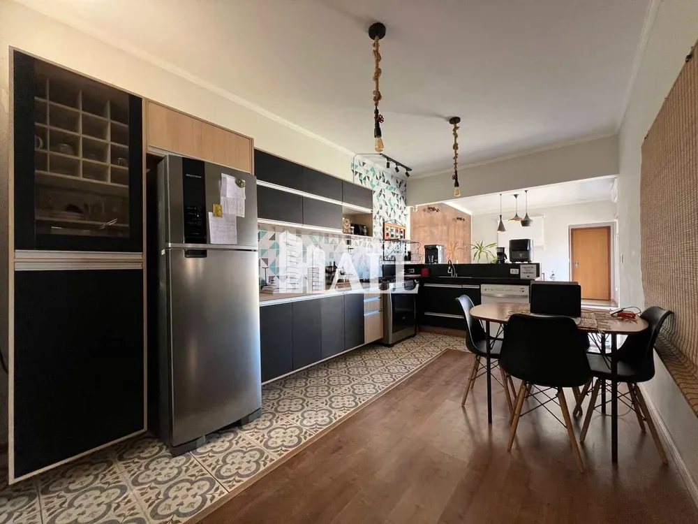 Casa, 4 quartos, 230 m² - Foto 3