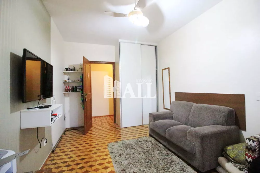 Apartamento à venda com 3 quartos, 127m² - Foto 3