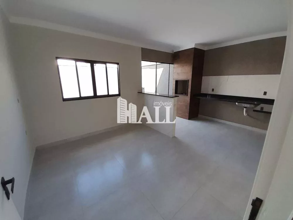 Casa à venda com 3 quartos, 93m² - Foto 3