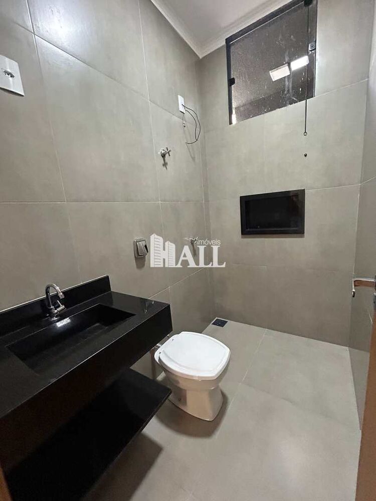 Casa à venda com 3 quartos, 92m² - Foto 4