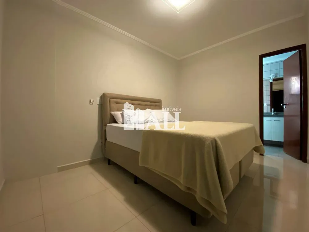 Apartamento, 3 quartos, 130 m² - Foto 3