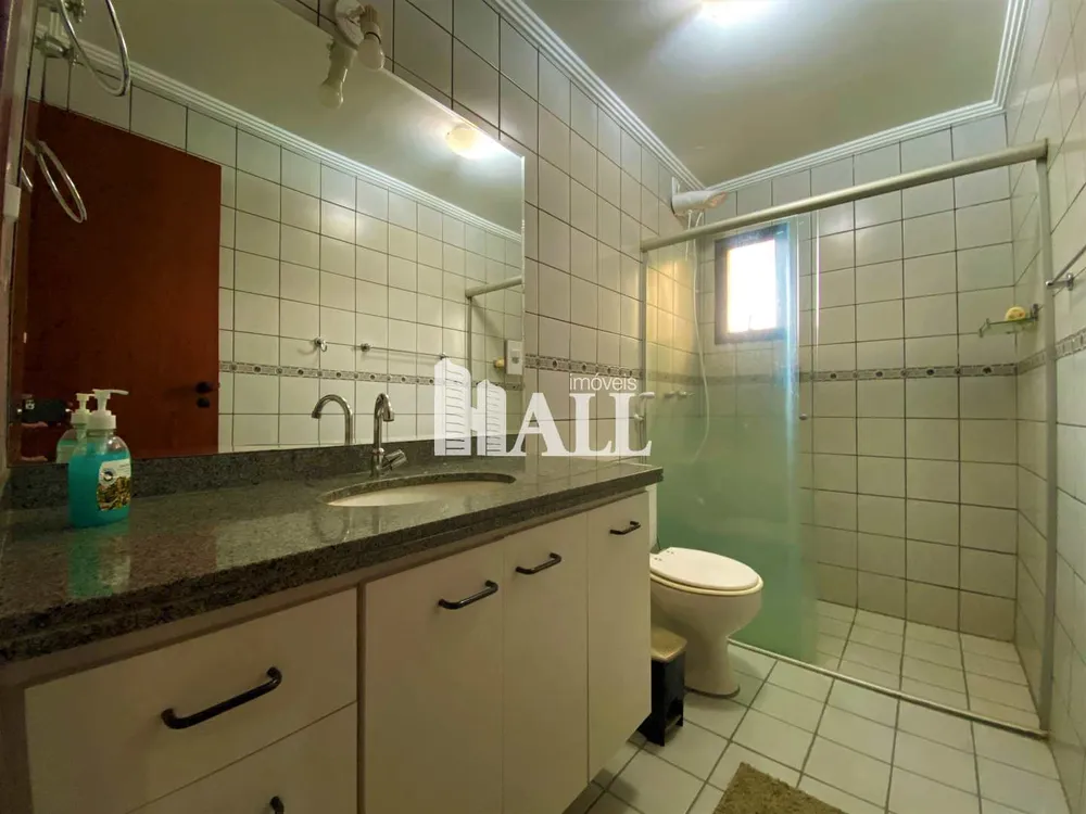 Apartamento, 3 quartos, 130 m² - Foto 2