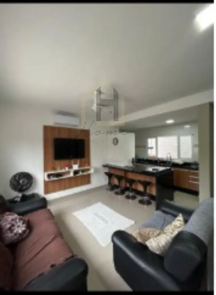 Casa, 3 quartos, 98 m² - Foto 1
