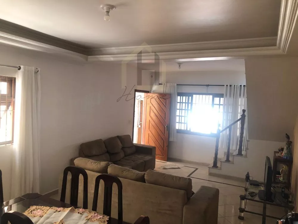 Casa, 3 quartos, 177 m² - Foto 2