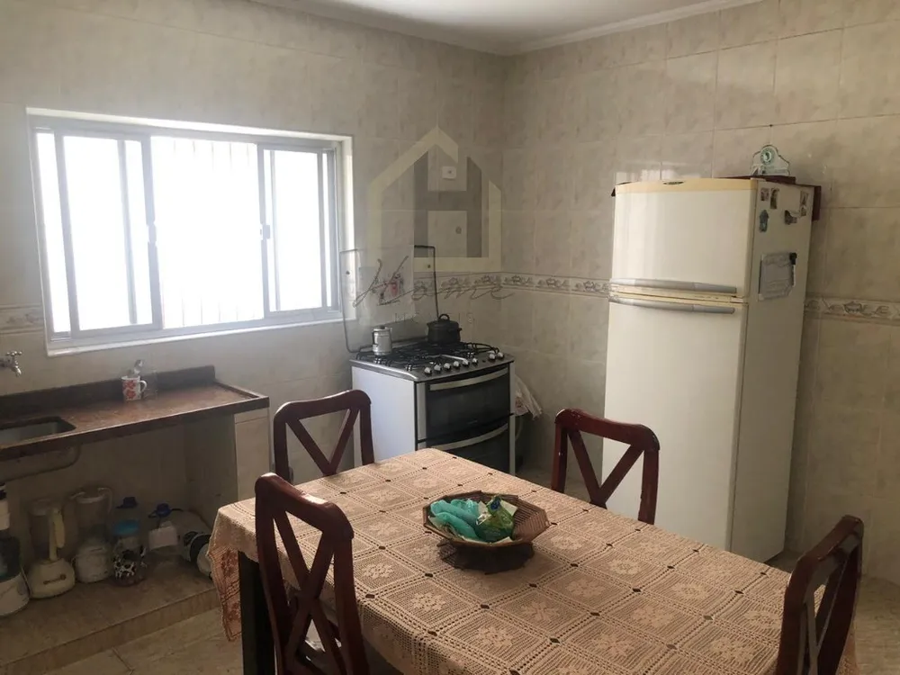 Casa, 3 quartos, 177 m² - Foto 2