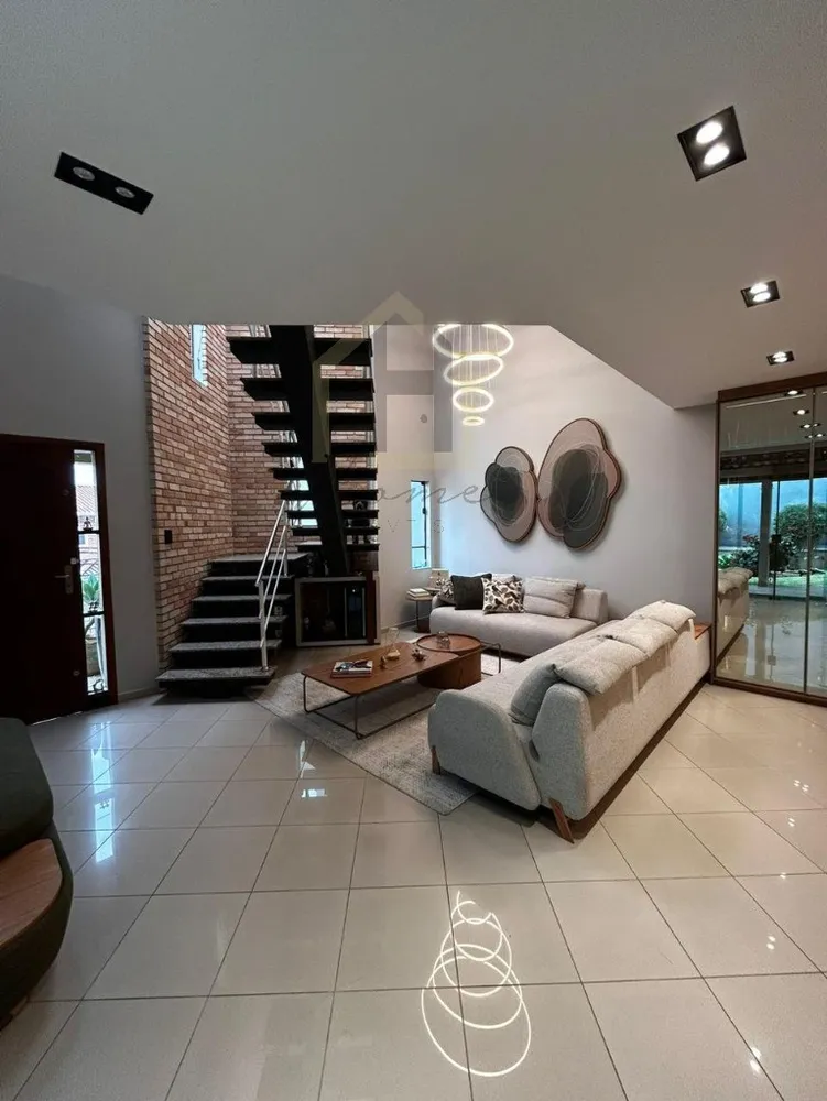 Casa, 3 quartos, 295 m² - Foto 4