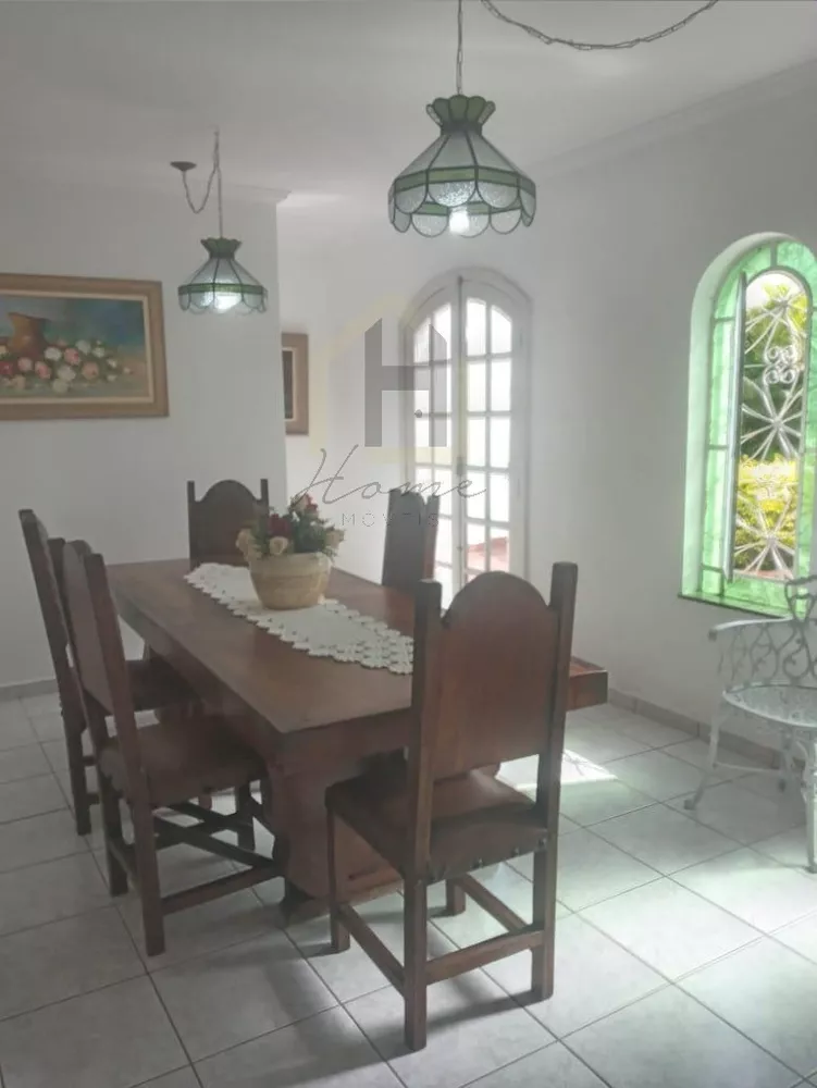 Casa à venda com 3 quartos, 260m² - Foto 4