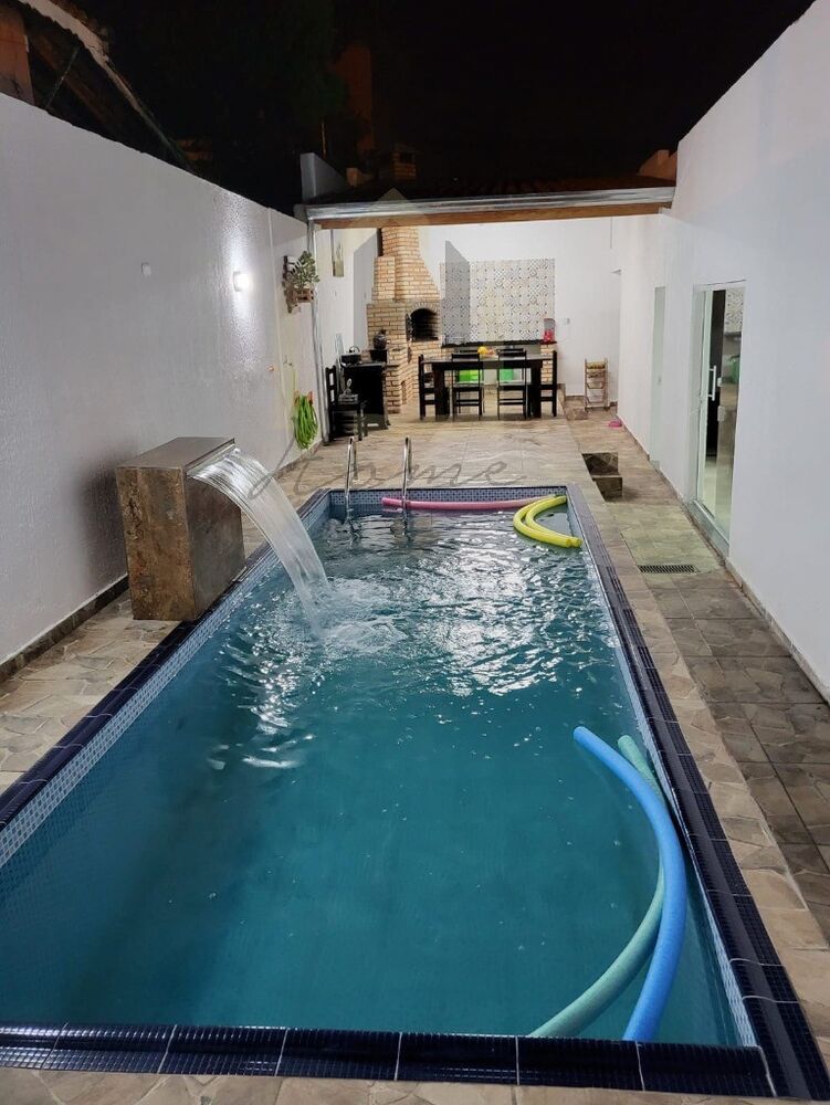 Casa à venda com 4 quartos, 105m² - Foto 11
