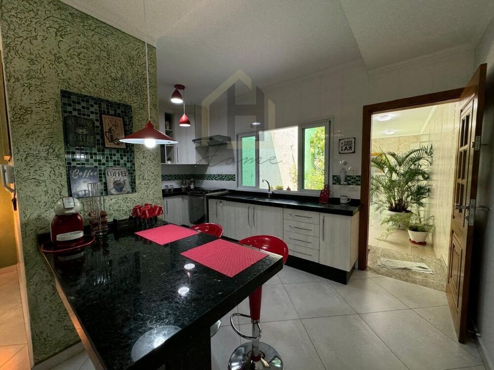 Casa, 3 quartos, 280 m² - Foto 10
