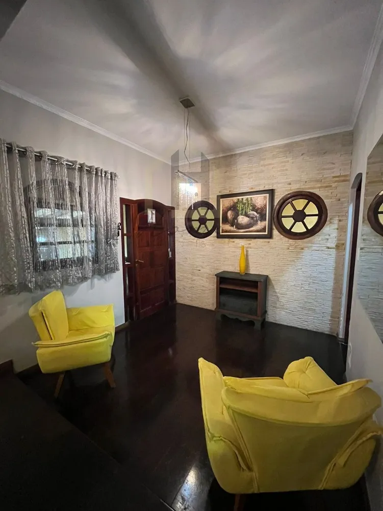 Casa, 3 quartos, 243 m² - Foto 3