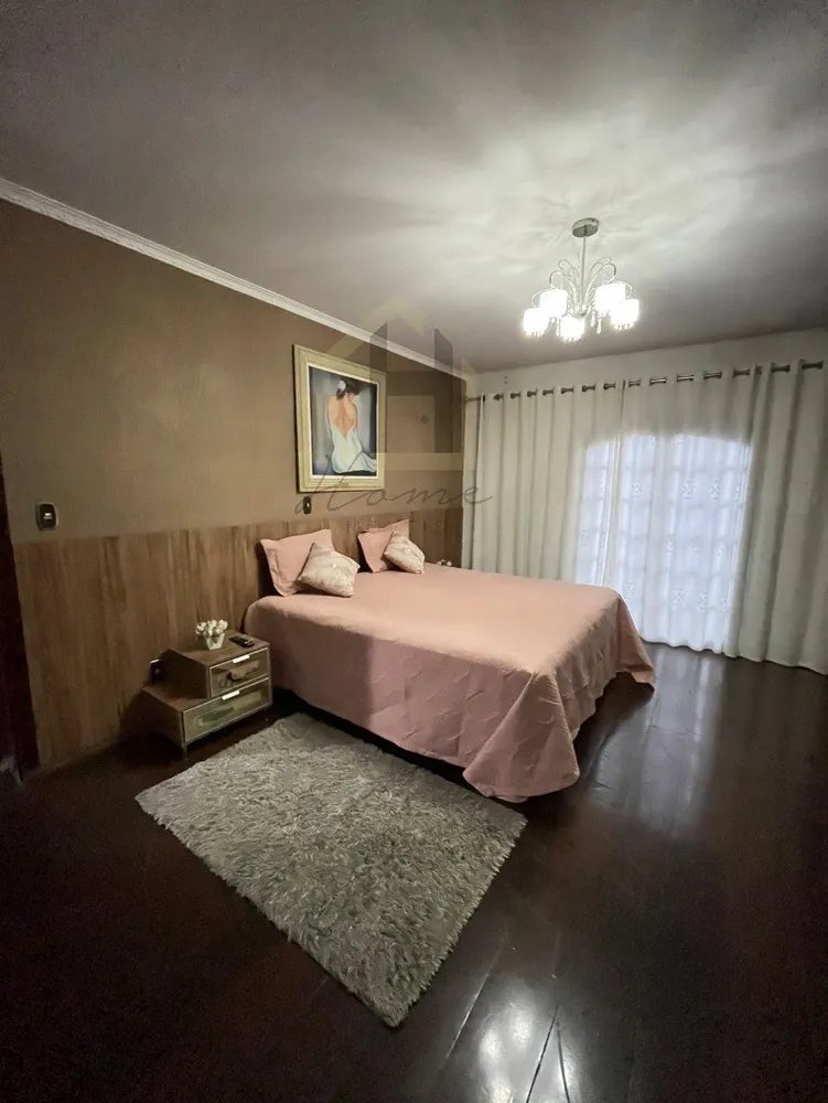 Casa, 3 quartos, 243 m² - Foto 13