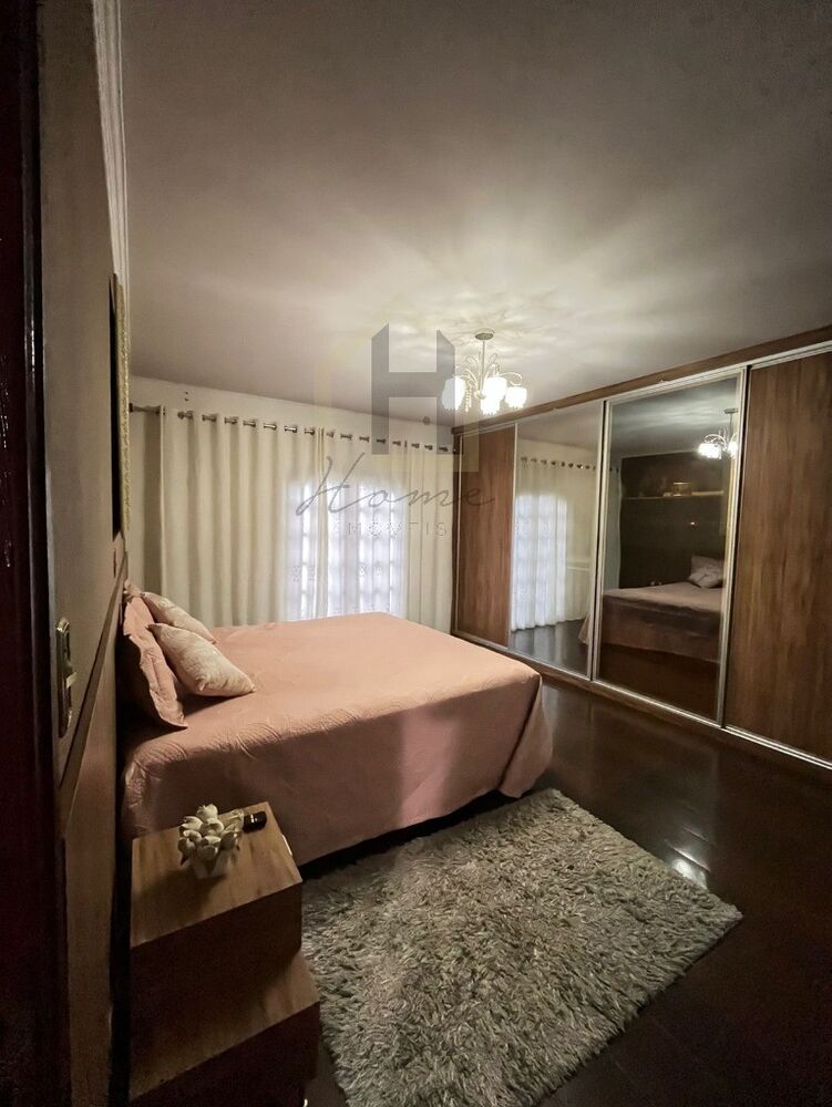 Casa, 3 quartos, 243 m² - Foto 9