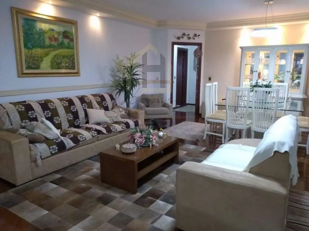 Apartamento, 3 quartos, 204 m² - Foto 2