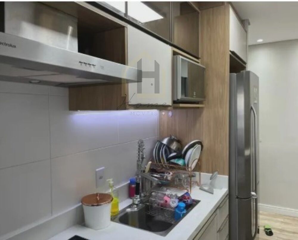 Apartamento para alugar com 2 quartos, 62m² - Foto 11