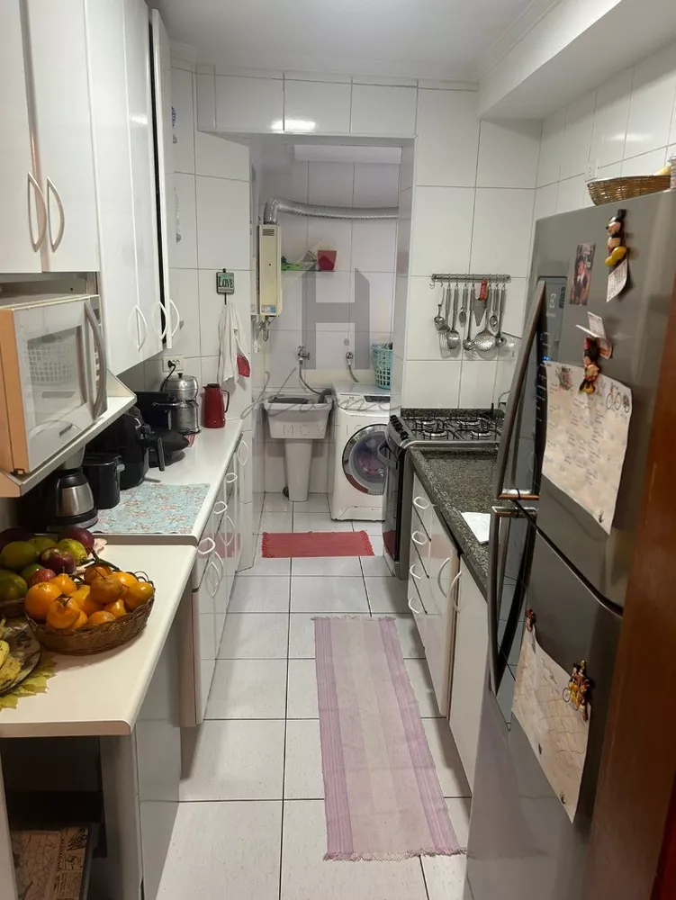 Apartamento à venda com 2 quartos, 67m² - Foto 2