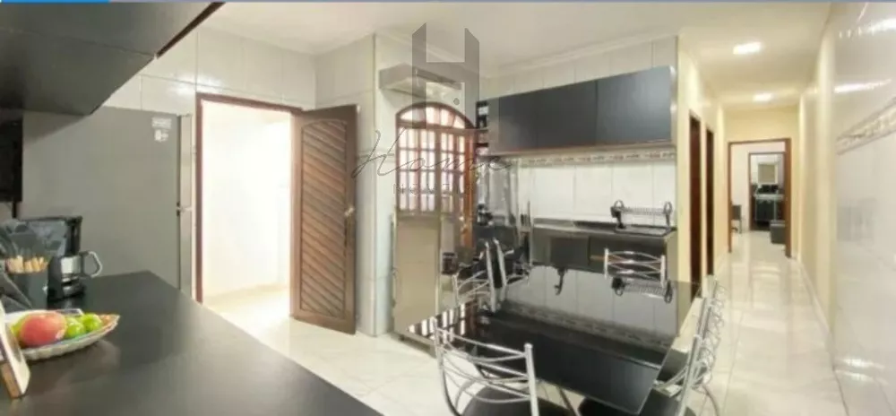 Casa, 2 quartos, 280 m² - Foto 1