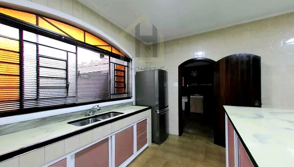 Casa, 3 quartos, 205 m² - Foto 4