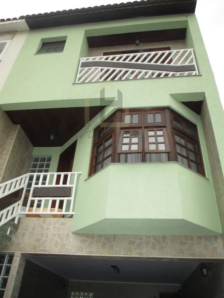Casa, 3 quartos, 220 m² - Foto 1