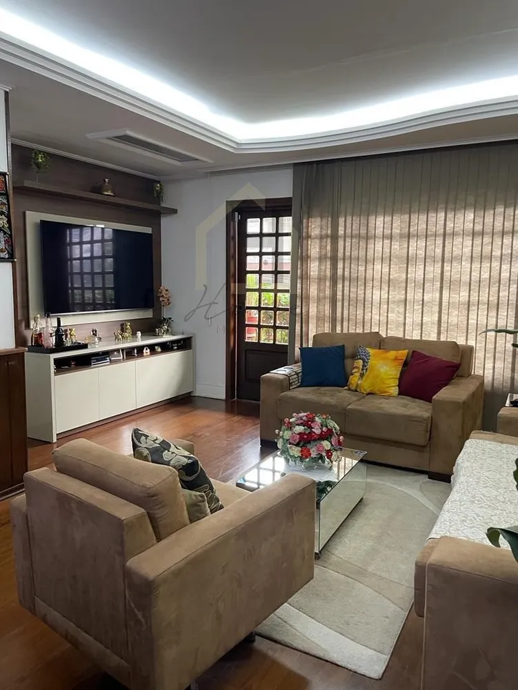 Casa, 3 quartos, 281 m² - Foto 2