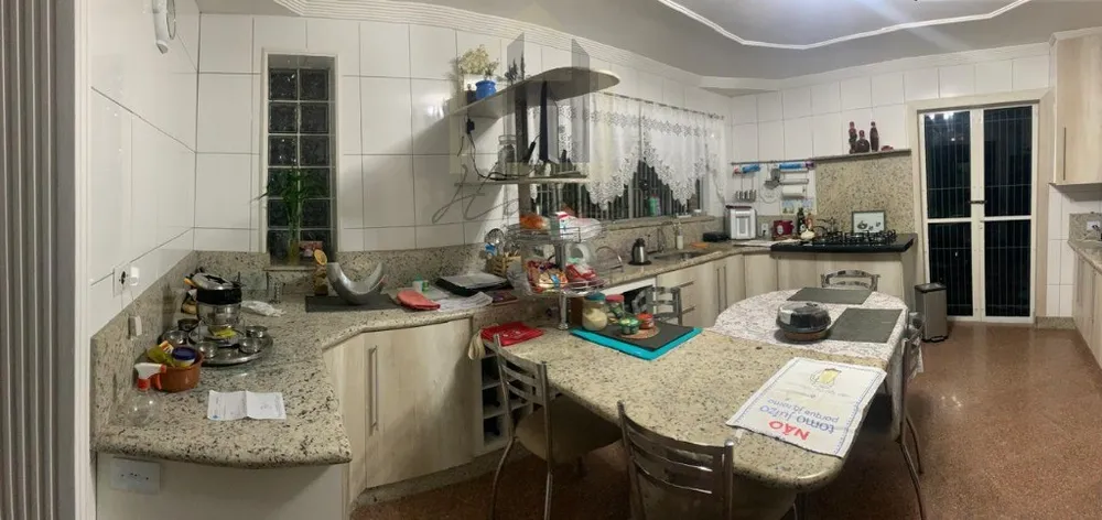 Casa, 3 quartos, 300 m² - Foto 9