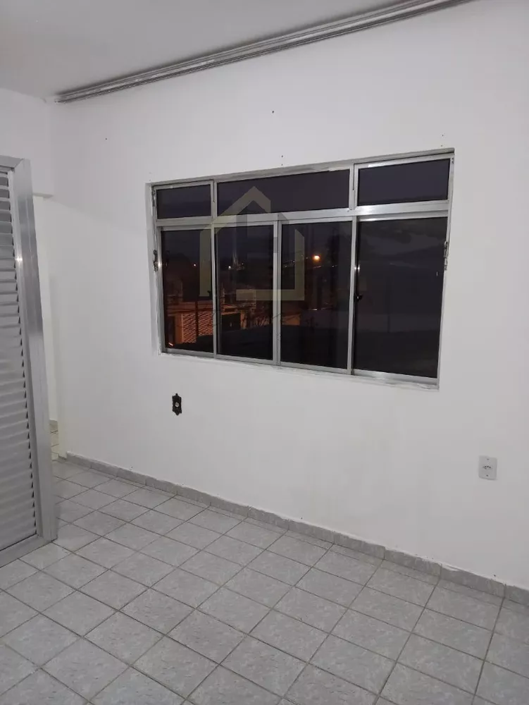 Casa, 4 quartos, 190 m² - Foto 2
