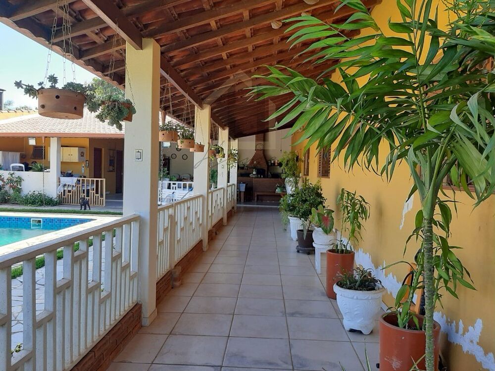 Chácara à venda com 3 quartos, 250m² - Foto 5