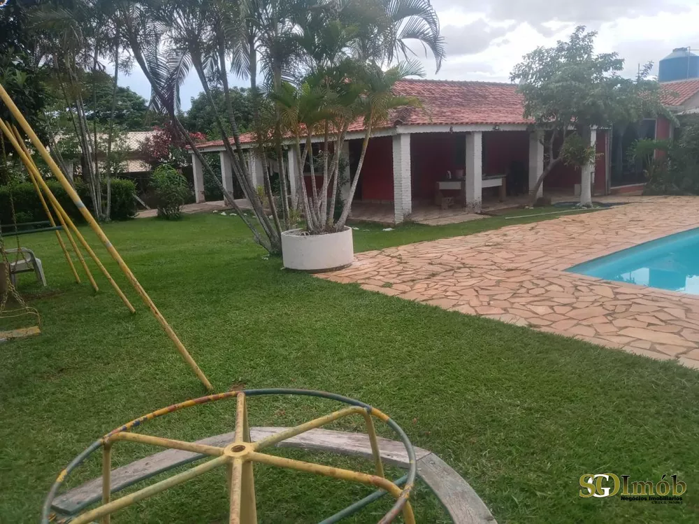 Fazenda à venda com 5 quartos, 300m² - Foto 3