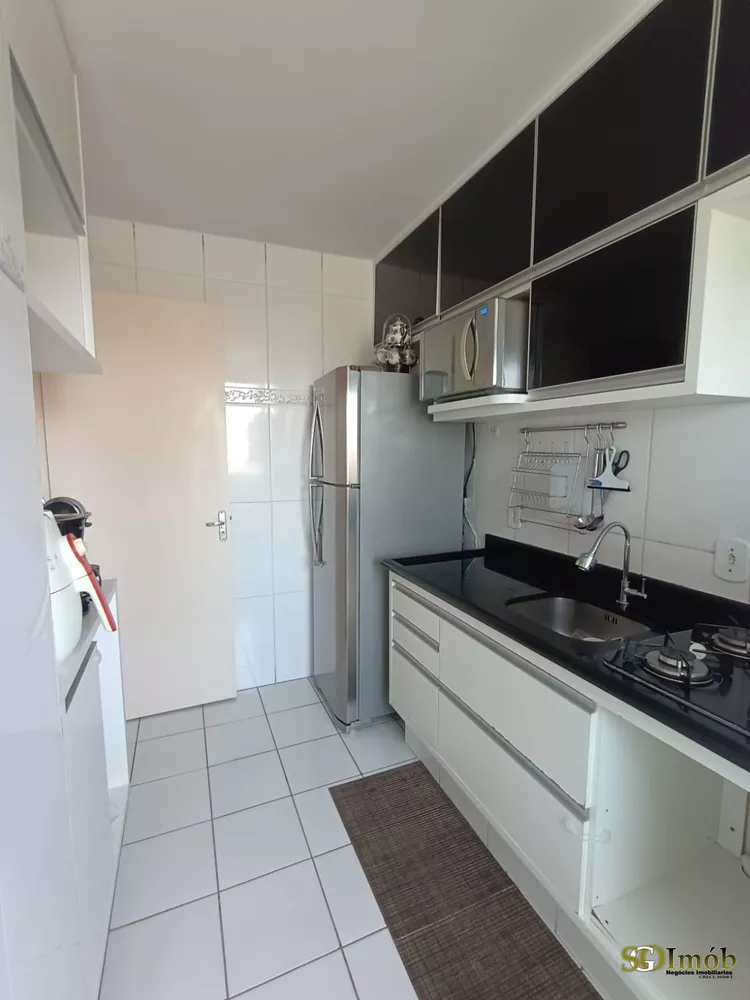 Apartamento à venda com 2 quartos, 43m² - Foto 2