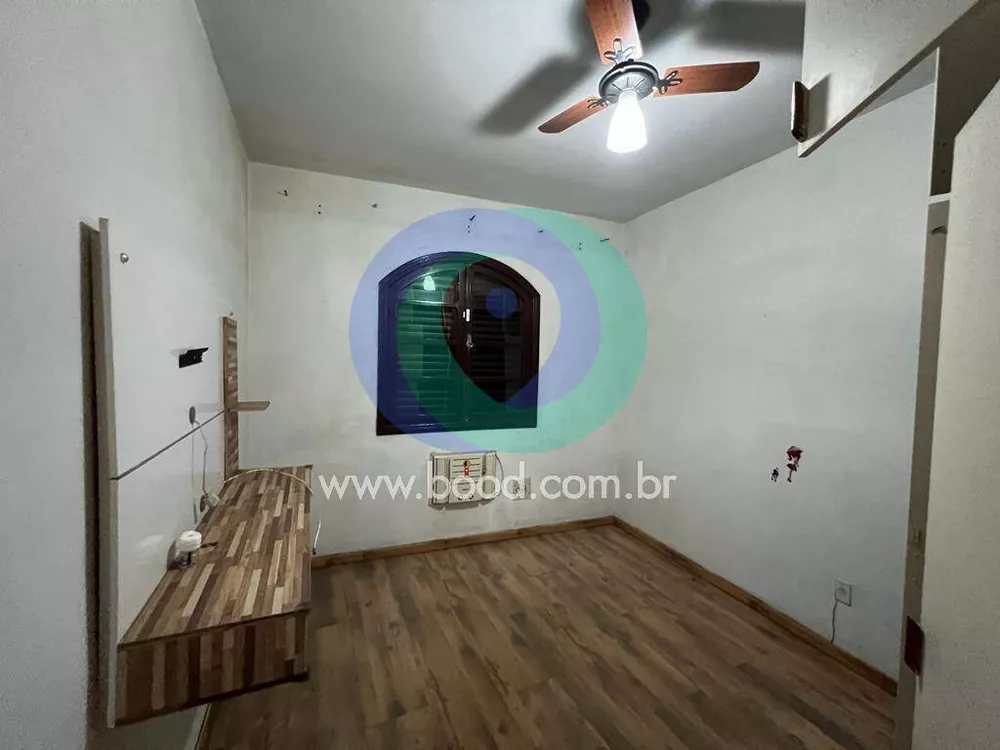 Casa à venda com 3 quartos, 128m² - Foto 3