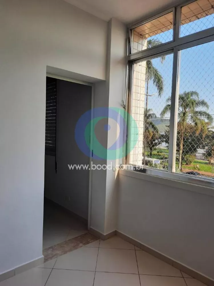 Apartamento à venda com 3 quartos, 117m² - Foto 4