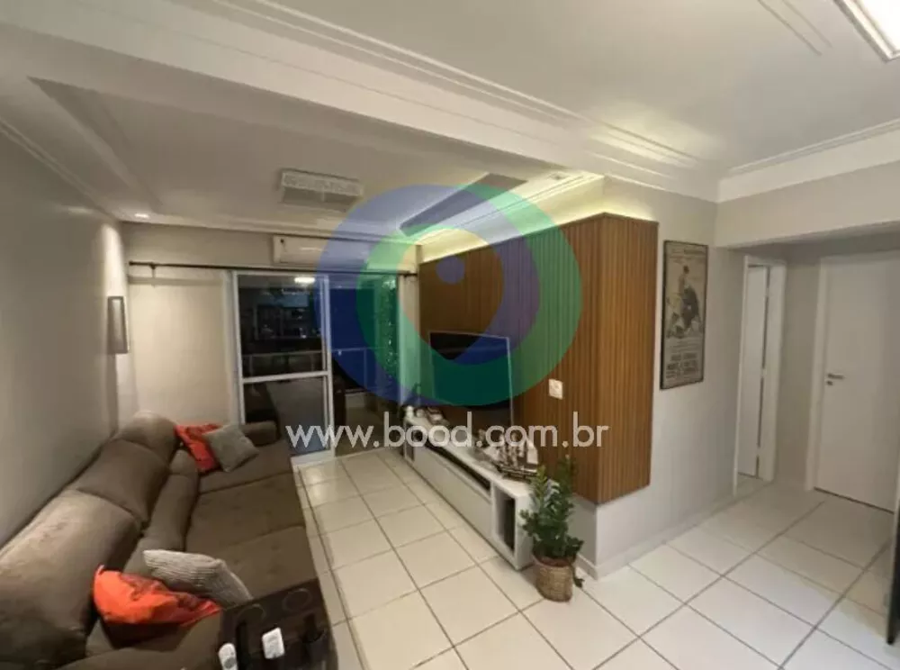 Apartamento à venda com 2 quartos, 70m² - Foto 4