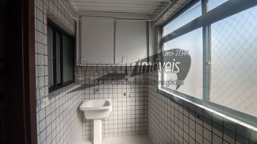 Apartamento à venda com 2 quartos, 90m² - Foto 5